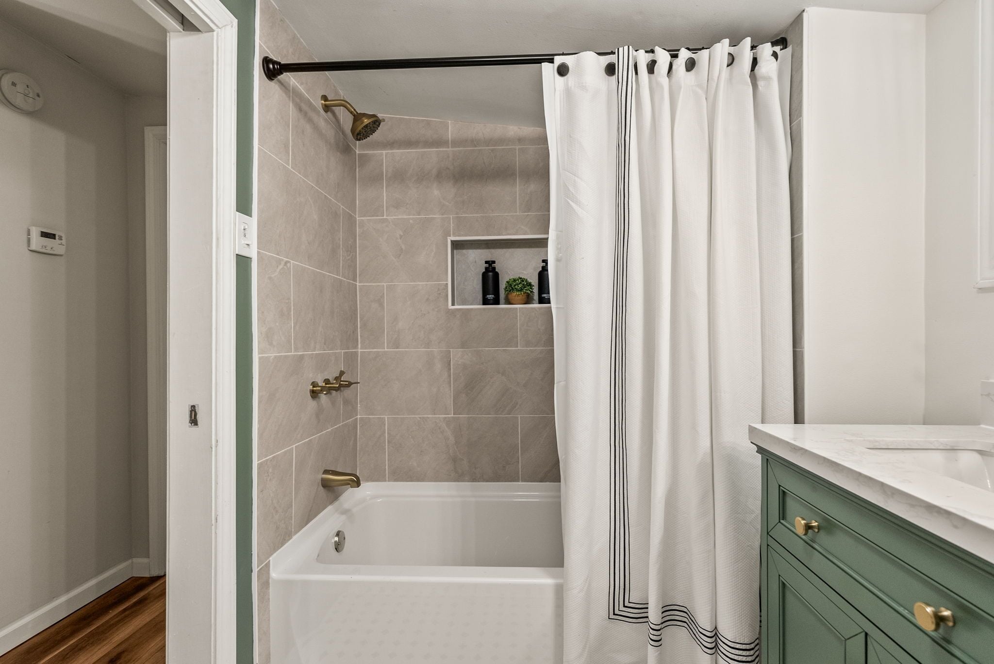 House, Non Smoking, Garden View | Bathroom