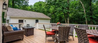 Creekside Cottage