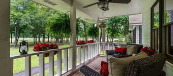 Creekside Cottage