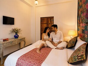Room - Nivasa Udaipur - Heritage Haveli with Pool near Lake Pichola, Old City (Udaipur)