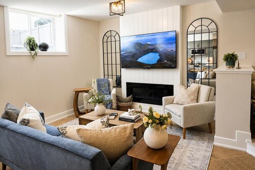 Luxury 2 bedroom apartment in Ottawa (kanata/stittsville)