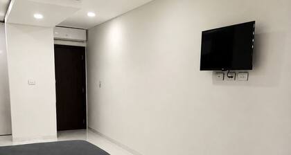 Cozy Studio Apartment Sirari - Equipetrol