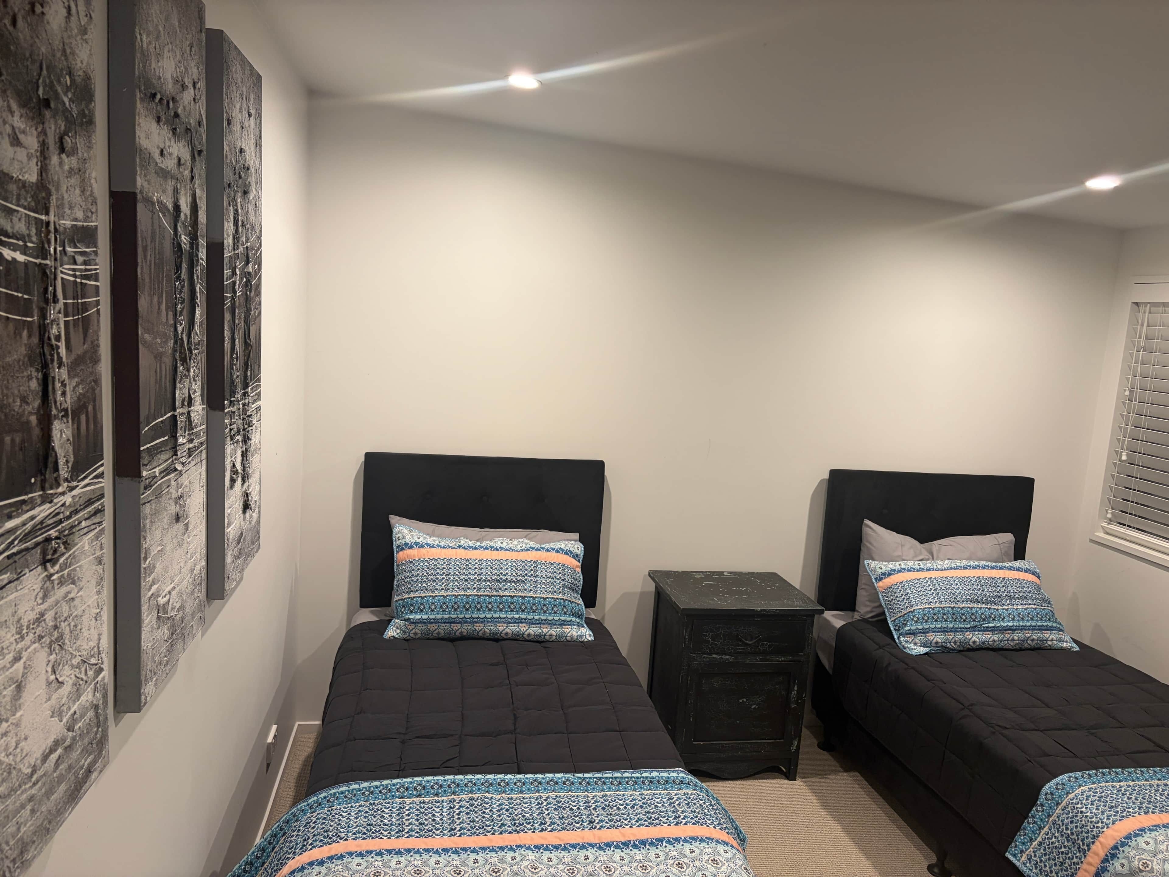 3 bedrooms, WiFi, bed sheets