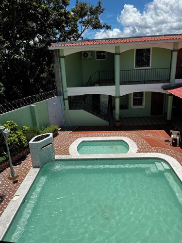 Hotel la majada