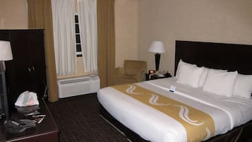 Double Room, 1 Queen Bed, Non Smoking | Free WiFi
