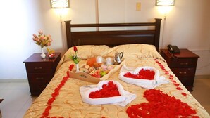 Deluxe Double Room, City View