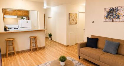 The Ann Arbor Haven - Stylish Downtown Stay Near U-M, Dining & Attractions