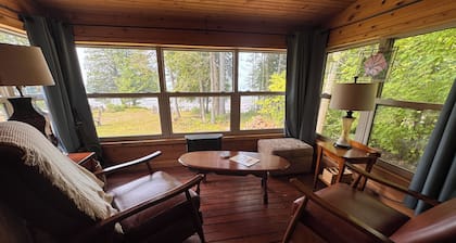 Lake Superior Lake House | King Primary with ensuite & private balcony