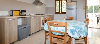 Maison de vill. proche riviere