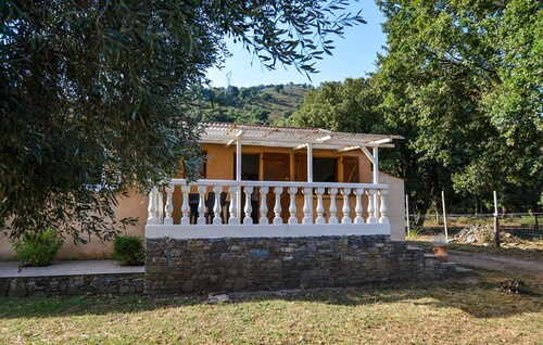 Maison de vill. proche riviere