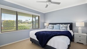 Unclassified image, 4 of 29, button - Rennies Sands - Surfers Dream Beach House (Ulladulla)