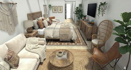 The Vine - Stylish Poolside Suite