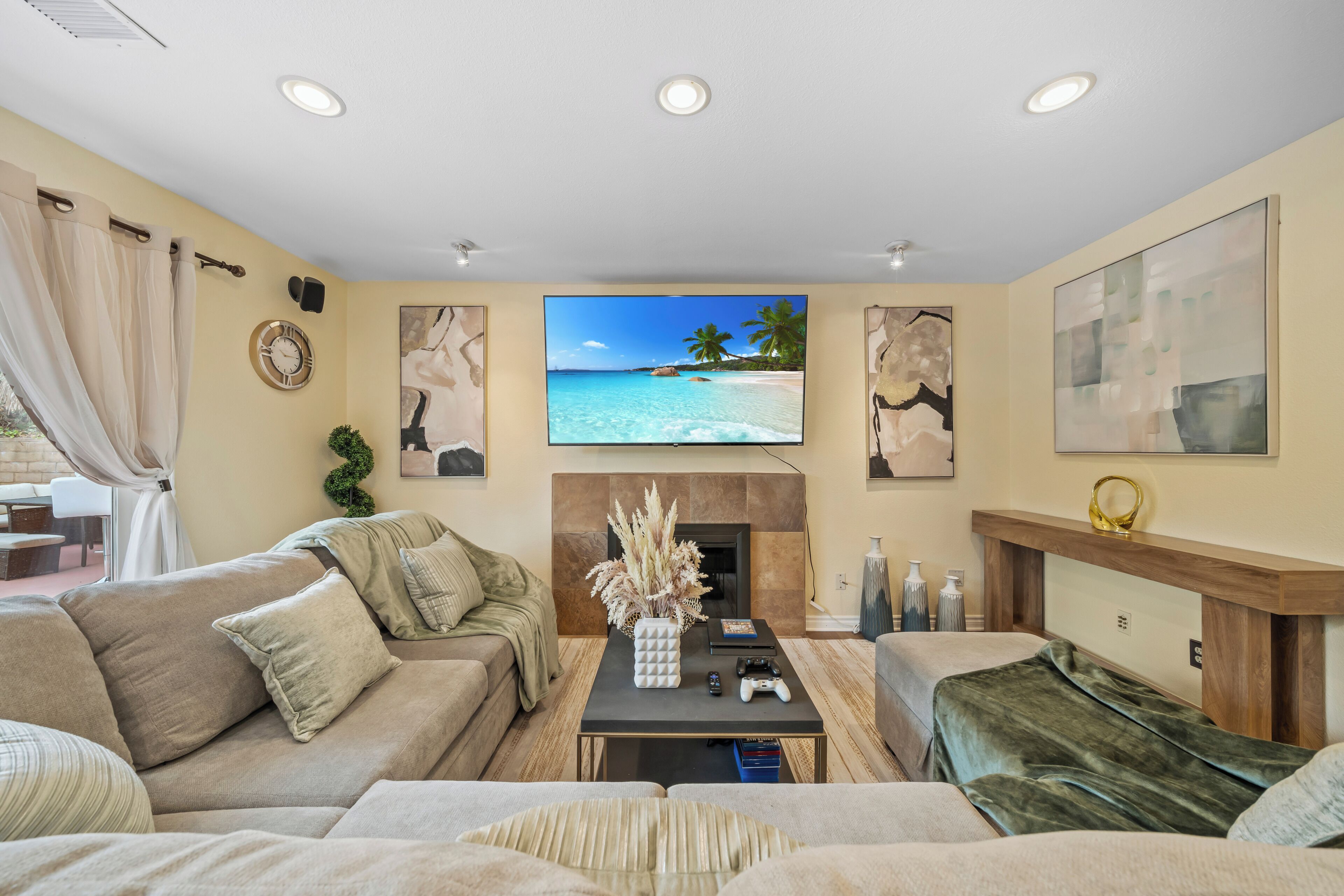 Smart TV, books, music library