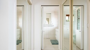 Bathroom - Courtside Cabana | Pool, Basketball & Pet Friendly (Rosebud)