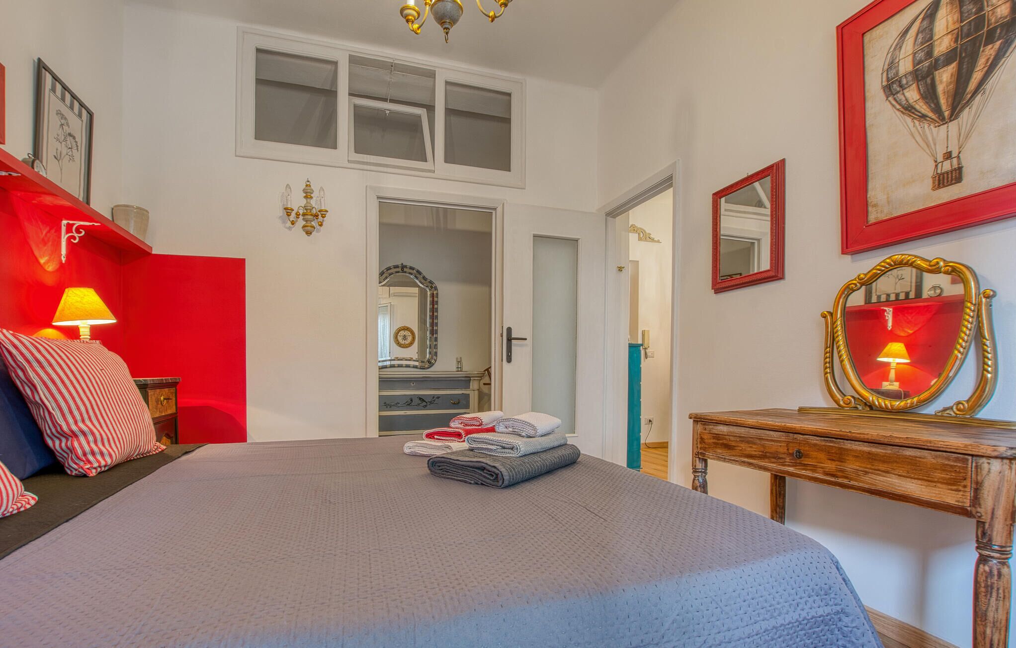 1 Schlafzimmer, Bügeleisen/Bügelbrett