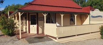 Blackwood Central Holiday Retreat