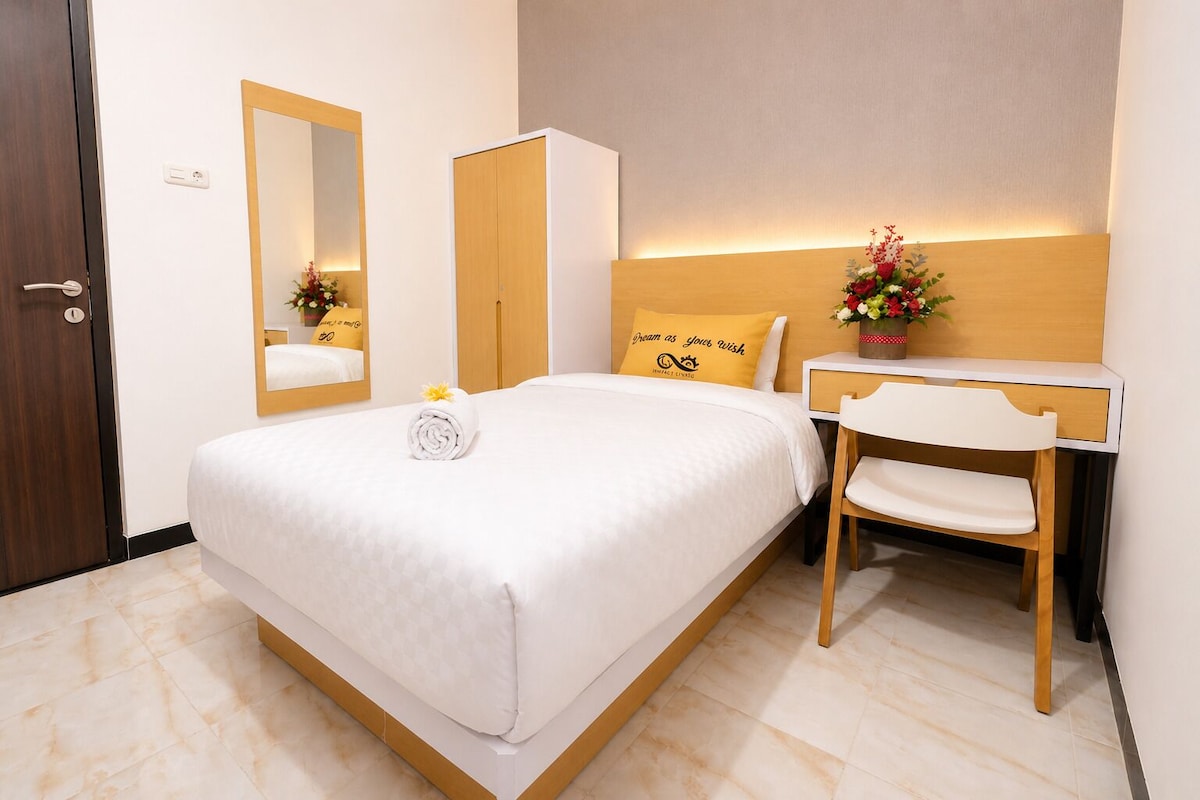 Superior Single Room