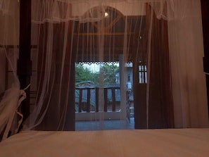 Deluxe Double or Twin Room, Balcony, Sea View - pearl ocean palace (Ahangama)