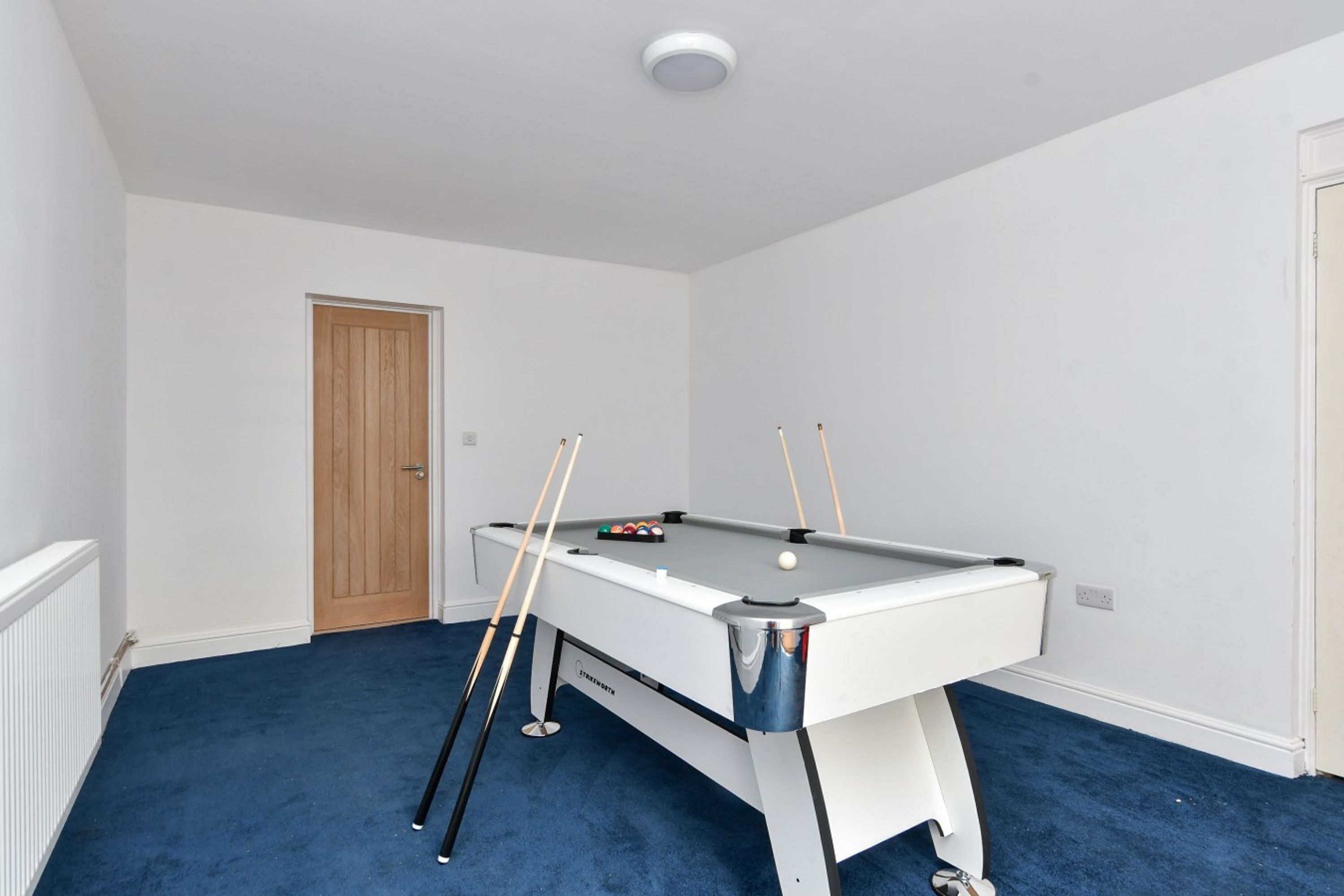 House | 6 bedrooms