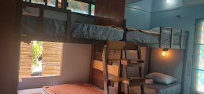 Traditional Shared Dormitory - BED4U Hostel  (Tambon Ban Tai)