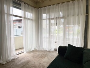 Unclassified image, 4 of 9, button - Authentic Thai Local Home Near BTS Talat Phlu (Bangkok)