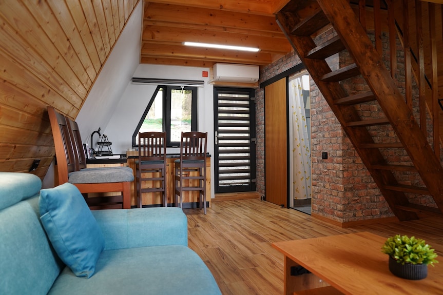 Andreis Refugium 2 A-frame Chalets, Hot Tub & Sauna - Băile Govora
