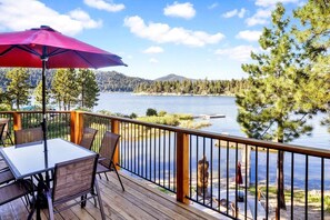 Room - Cove Lakefront Chalet #2098 (Big Bear Lake)