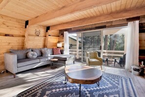 Room - Fox & Bears Retreat#2190 (Big Bear Lake)