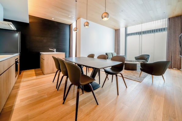 Apartamento superluxo, sacada, vista para a montanha