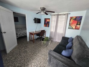 Room - Vrbo Property (Cataño)