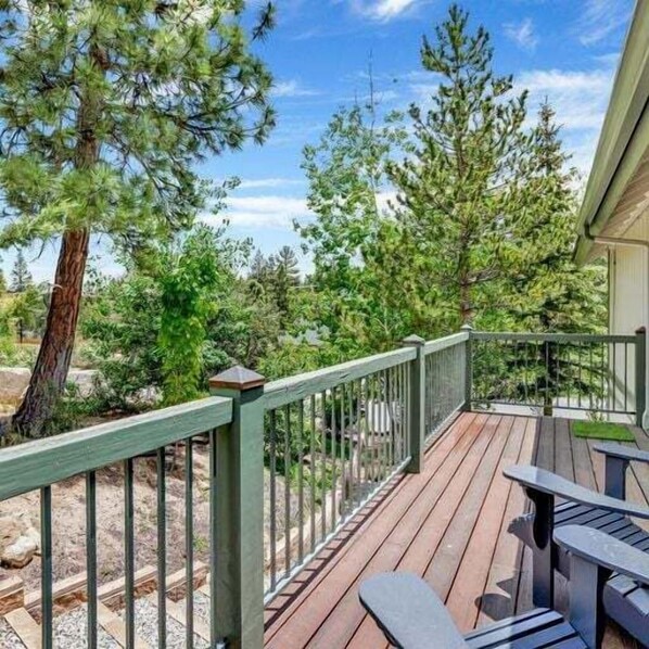 Terrace/patio - Castle Glen Gem #2220 (Big Bear Lake)