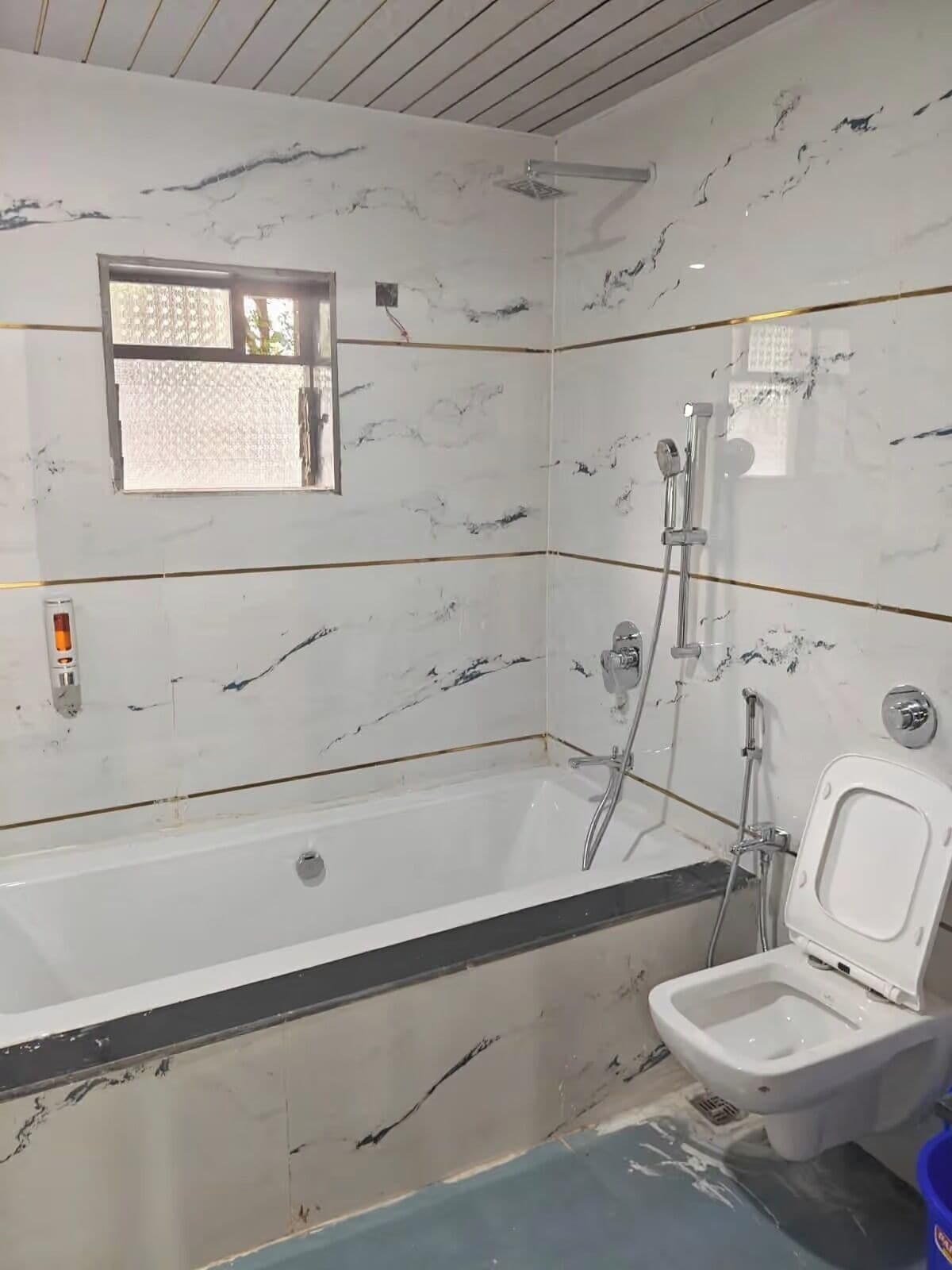 Deluxe Double Room | Bathroom