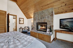 Room - Green Canoe Cabin #2293 (Big Bear Lake)