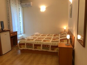 Room - Family Hotel Central (Balchik)