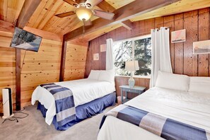 Room - Natures Delight #2413 (Big Bear Lake)