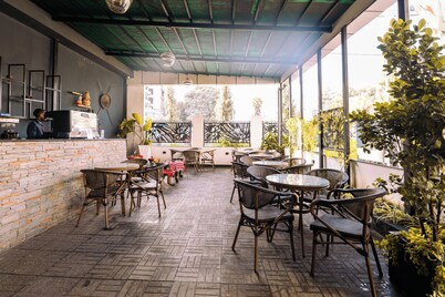Jalo Hotel - Shashemene