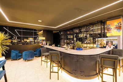 Jalo Hotel - Shashemene