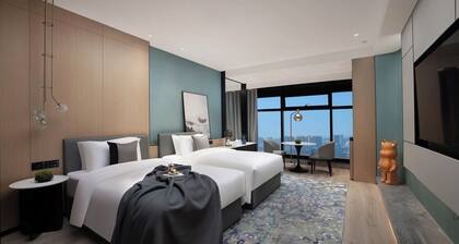 Crowne Plaza Mingyue Hotel
