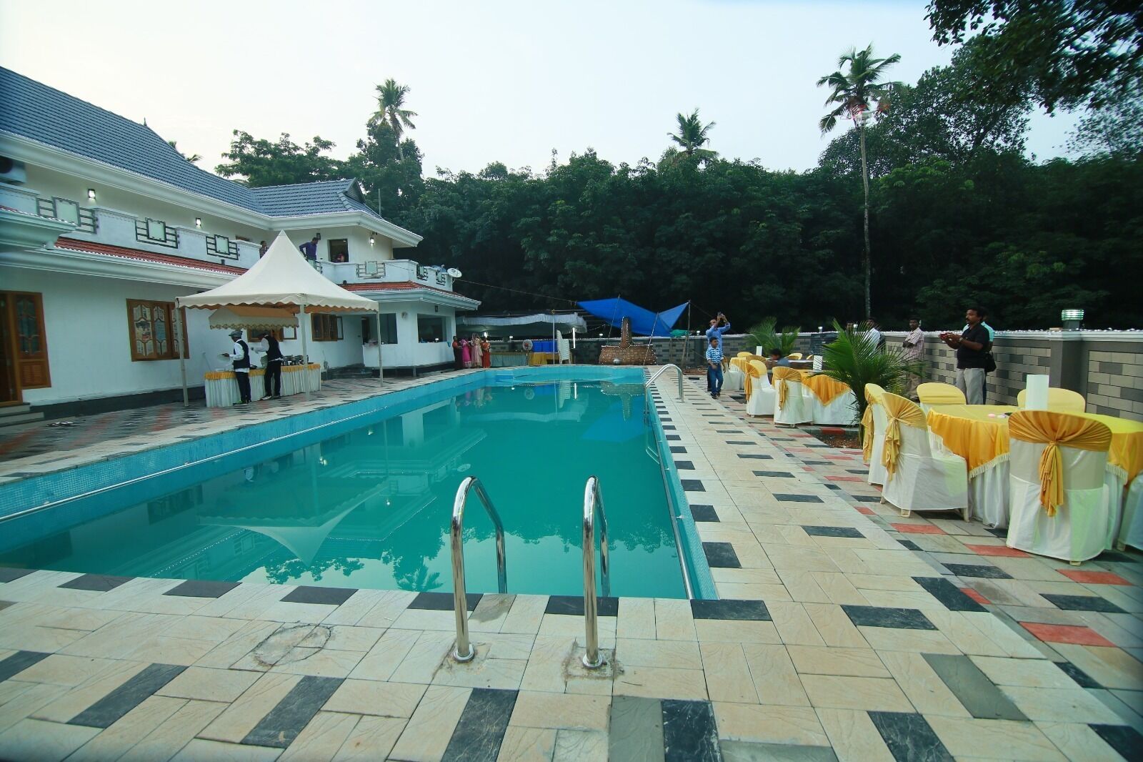 Piscina