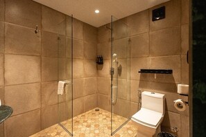 Cottage, River View | Bathroom | Slippers, towels - Anchaviyo Resort (Vada)