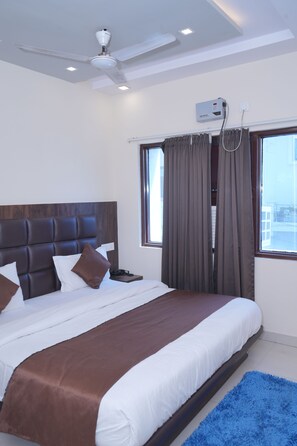 Habitación doble Deluxe, balcón, vista a la colina