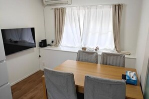 Dining - Spacious & Comfortable Tokyo Home, Full Kitchen, Bath & Family-Friendly Stay (Toshima City)