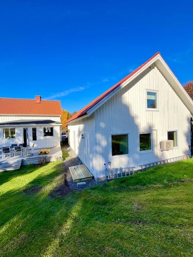Casa Lumière Forest Hall — Ein gemütliches Familienhaus