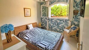 Room - Vrbo Property (Villeneuve-Loubet)
