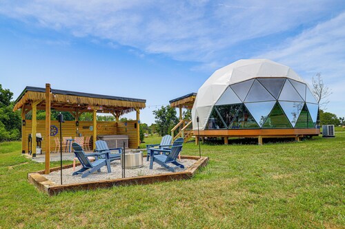 Tiki Dome Retreat w/ Private Hot Tub in Butler