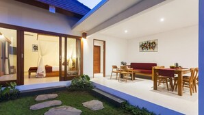 Villa, Patio, Pool View | Outdoor dining - De Metra Villa Ubud by GenuineHost (Kabupaten Gianyar)