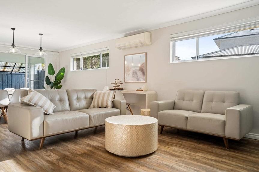 Luxury Waterfront 5-bed Family Home Near Mandurah - Mandurah