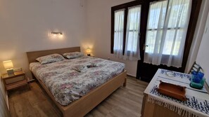 Room - Halikidiki, Family house to enjoy by the beach (Kalives Polygyrou)
