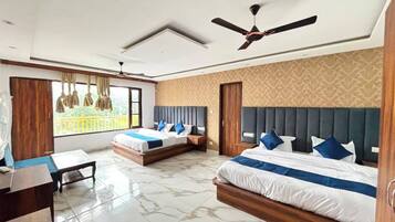 Deluxe Room, Balcony, Hill View | Desk, laptop workspace, iron/ironing board, WiFi (free)