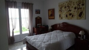 Room - Vrbo Property (Toujouse)